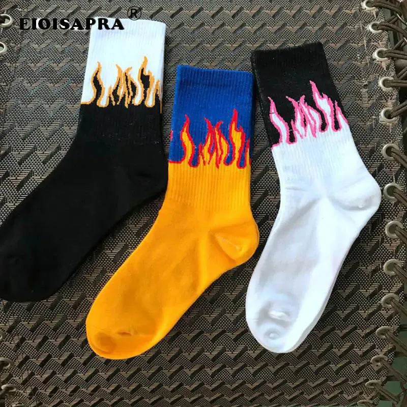 Contrast Flames Socks