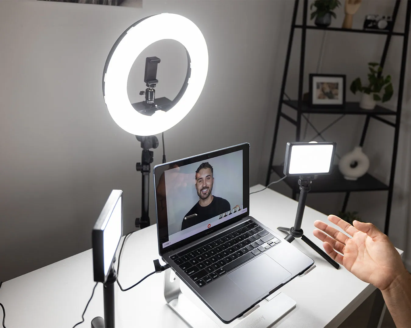 Youtube Vlogger Ring Light Mini Pearl III & 5.5" LED Crystal Air Duo Lighting Kit